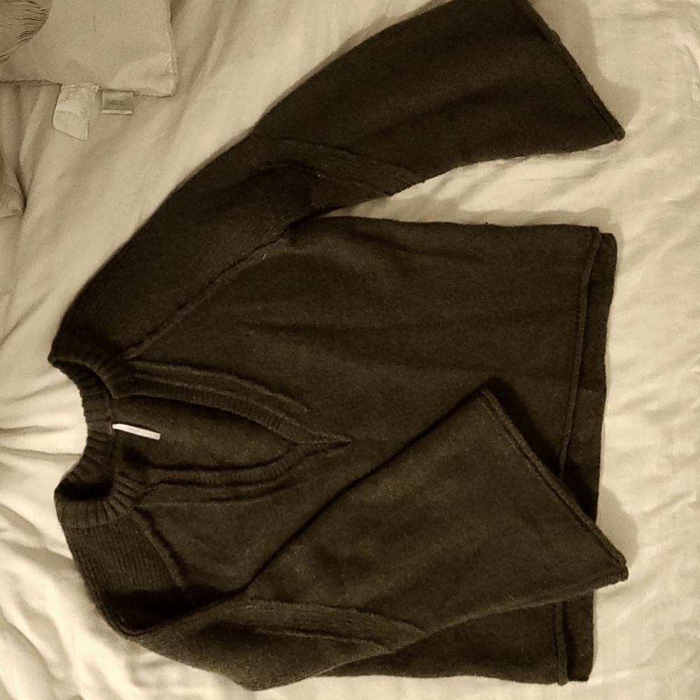 Freepeople 70s bell sleeve sweater
